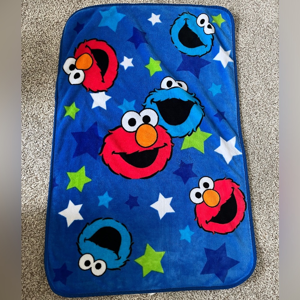 Sesame Street Fleece Blanket